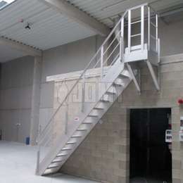 Mezzanine stairs in aluminium Mezzanine stairs in aluminium for interior and exterior use.